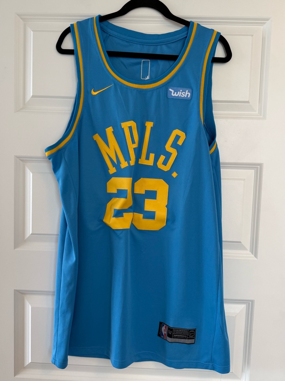 LeBron James Los Angeles Lakers Nike MPLS Swingman throwback jersey